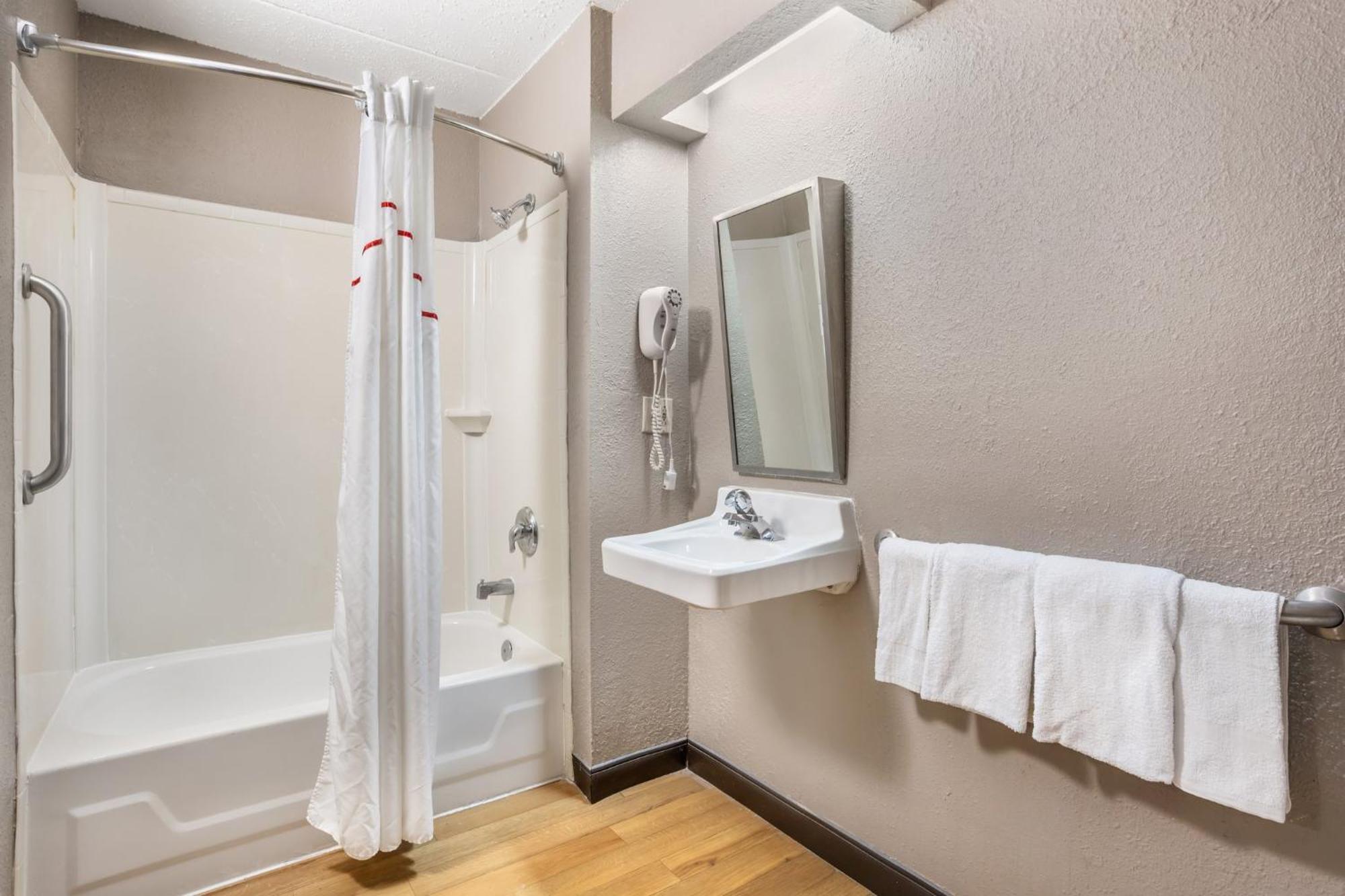 Red Roof Inn Tinton Falls-Jersey Shore Luaran gambar